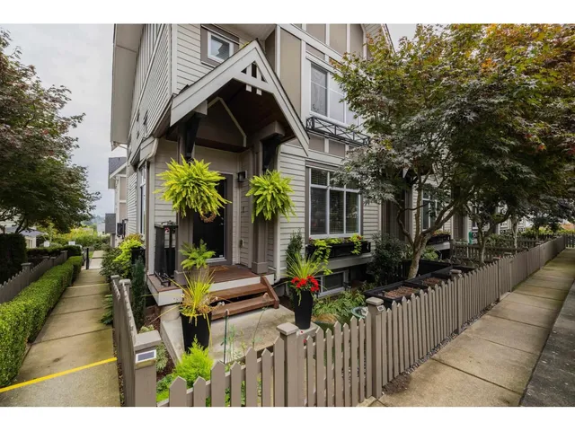 34 - 6588 195A AVENUE, Surrey 3