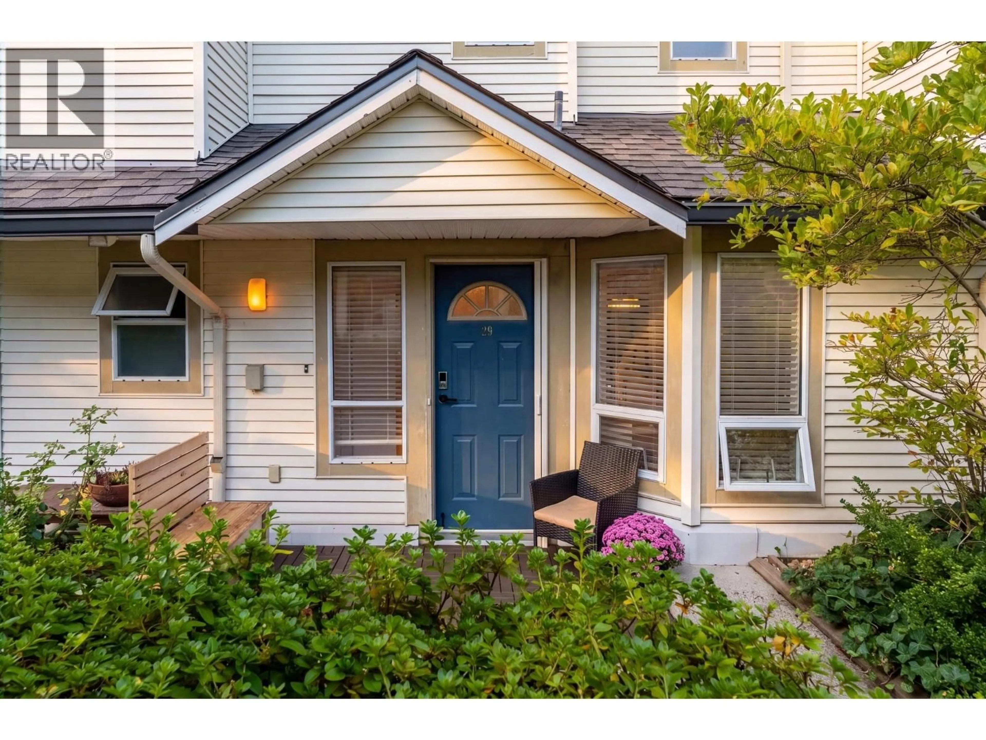 Home with vinyl exterior material, street for 29 - 4311 SOPHIA STREET, Vancouver British Columbia V5V3V6