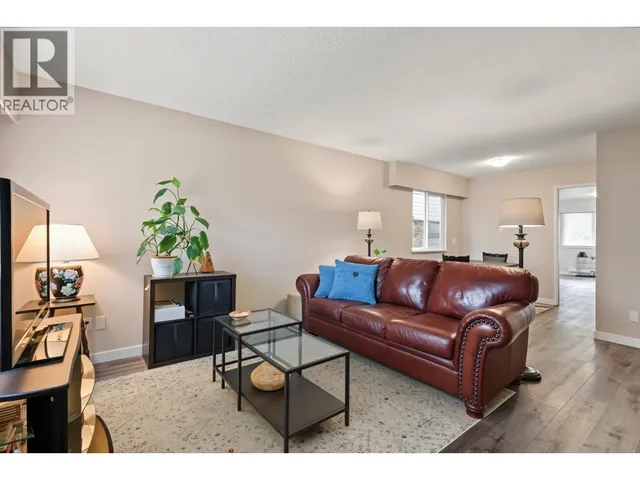 132-134 12TH AVENUE, Vancouver 2