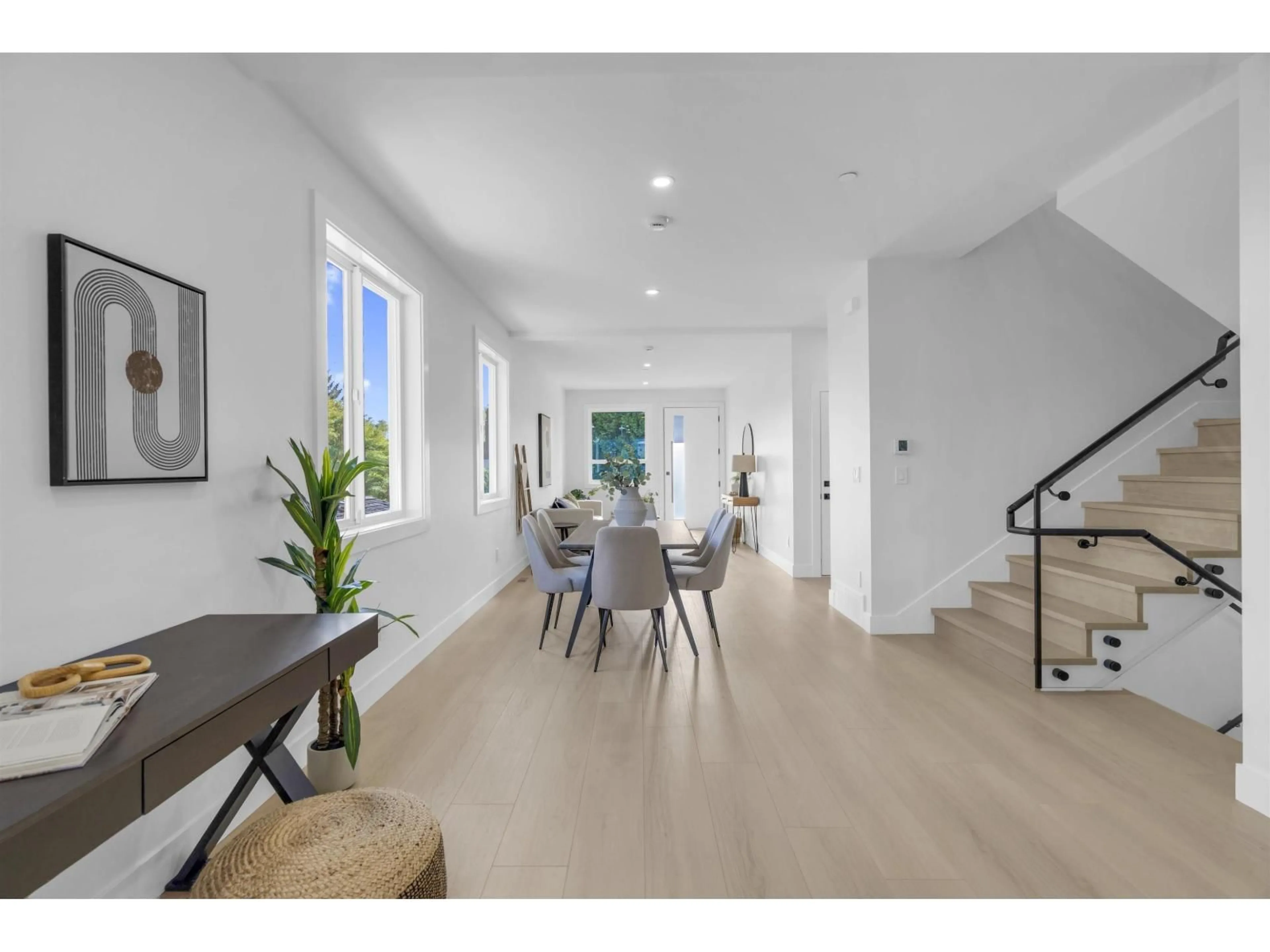 Unknown for 7932 HERON STREET, Mission British Columbia V2V6A1