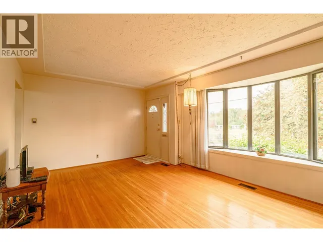 4638 ROYAL OAK AVENUE, Burnaby 5