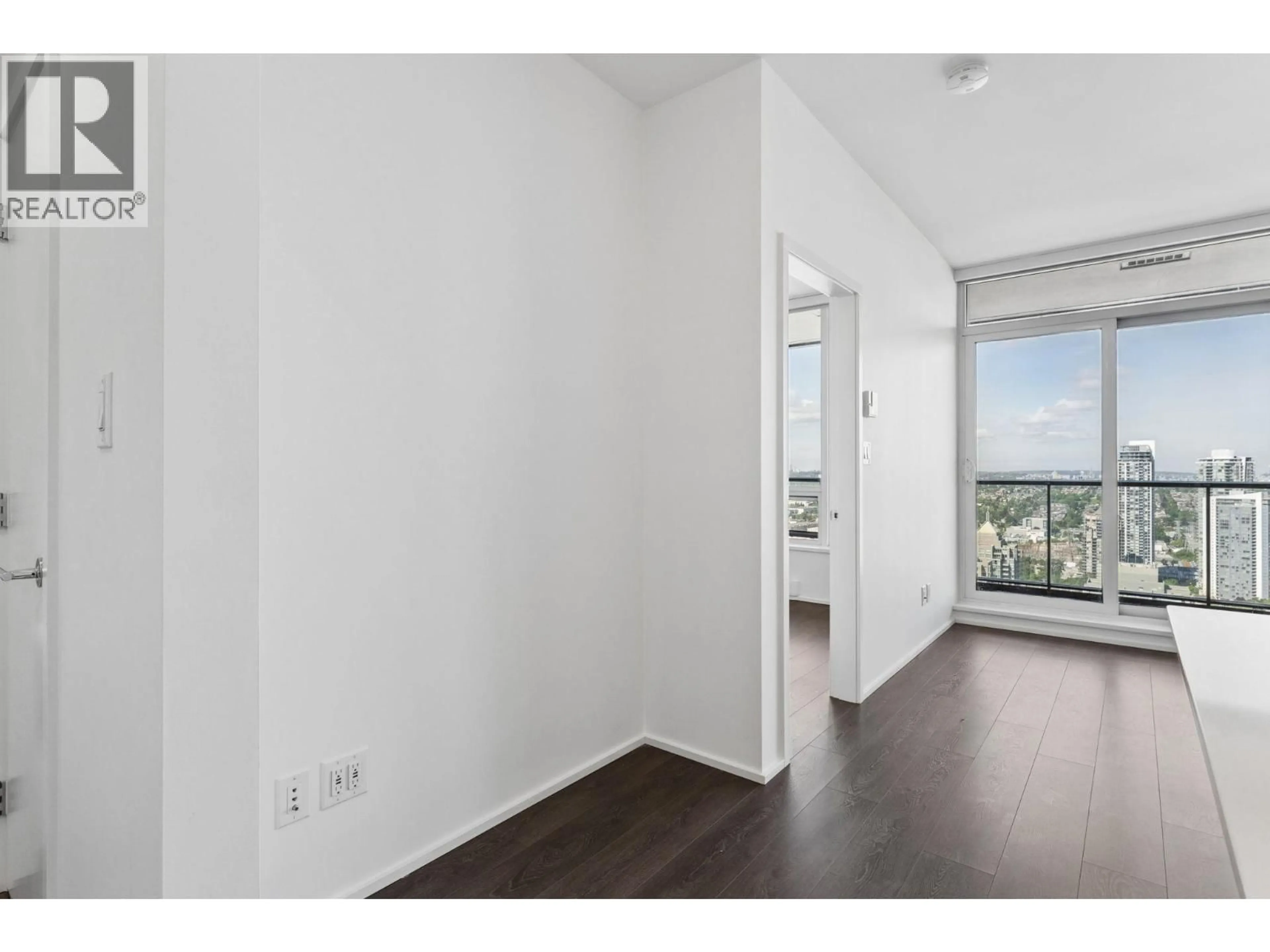 Unknown for 3909 - 4510 HALIFAX WAY, Burnaby British Columbia V5C0K4