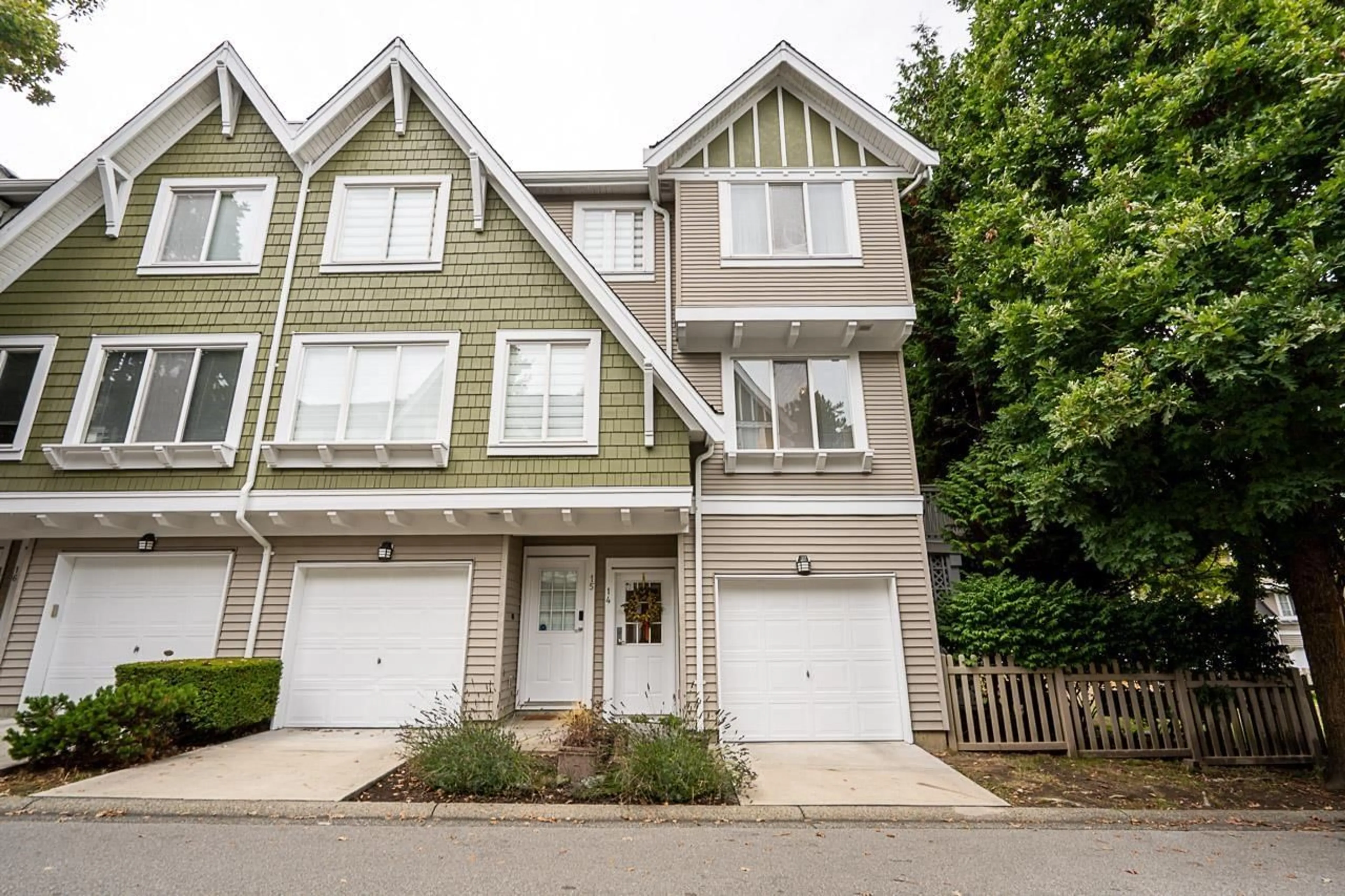 Home with vinyl exterior material, street for 14 - 8775 161 STREET, Surrey British Columbia V4N5G3
