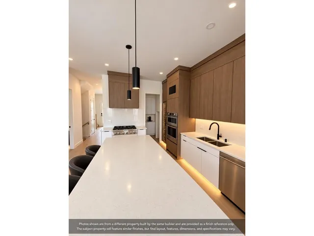 101 - 7672 156A STREET, Surrey 2