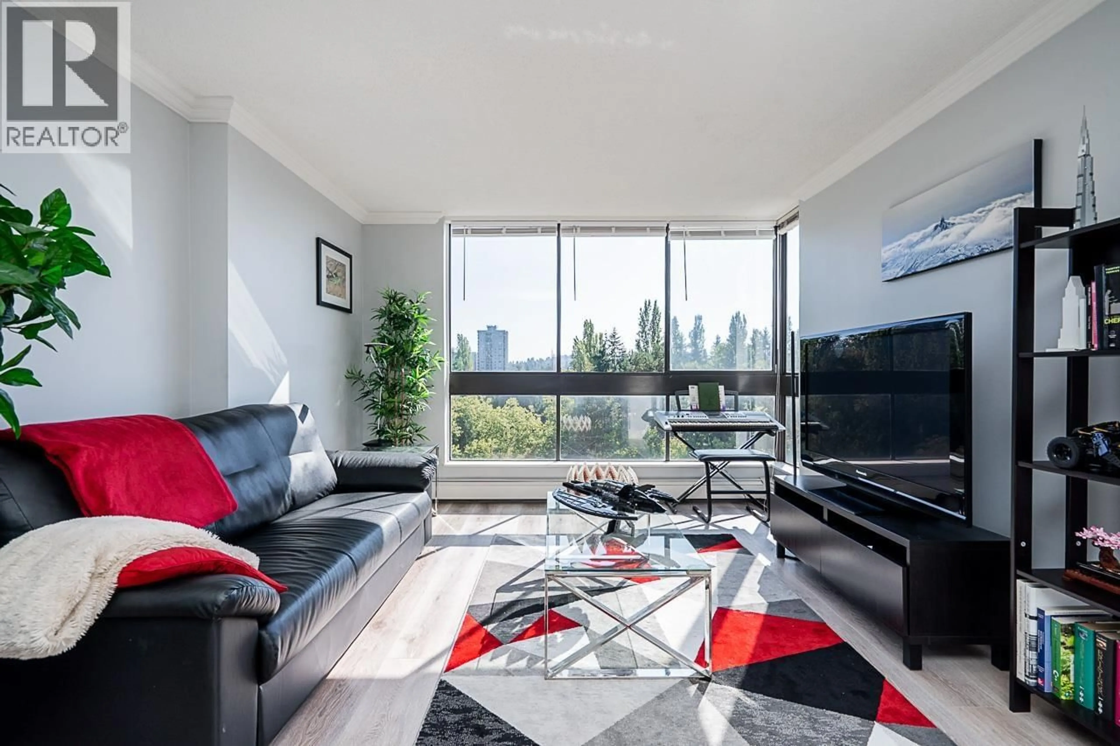 Living room with furniture, unknown for 803 - 9280 SALISH COURT, Burnaby British Columbia V3J7J8