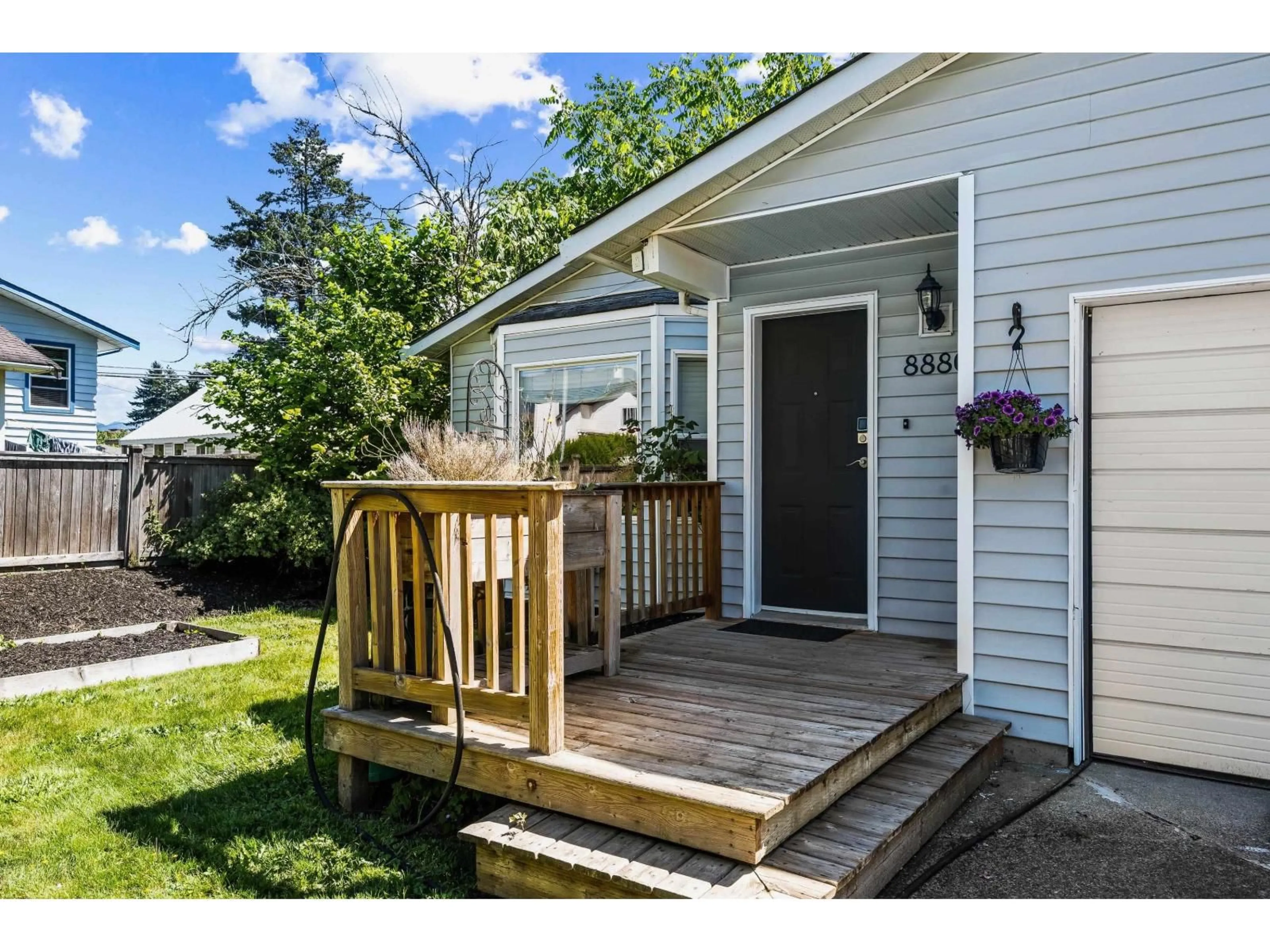 Unknown for 8880 ALLARD STREET, Chilliwack British Columbia V2P7L4