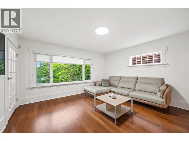 3276 W 21ST AVENUE, Vancouver 5