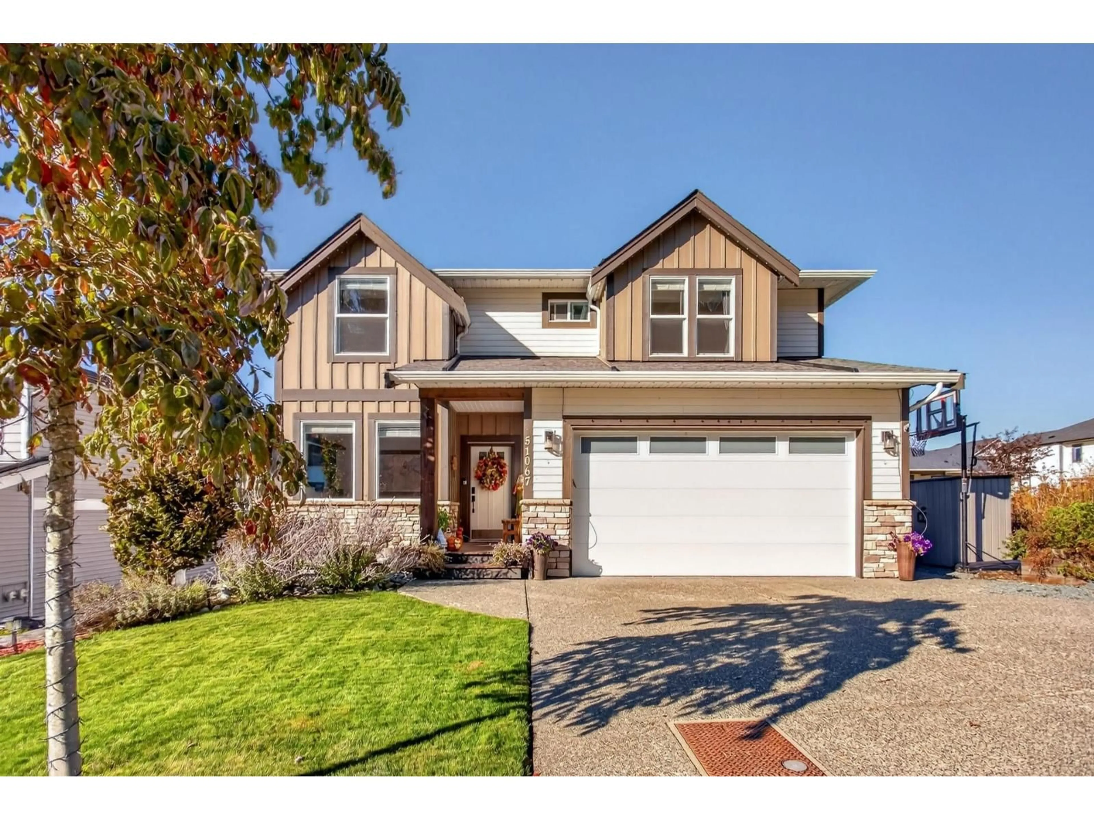 Home with vinyl exterior material, street for 51067 COLERAINE AVENUE, Chilliwack British Columbia V4Z0C1