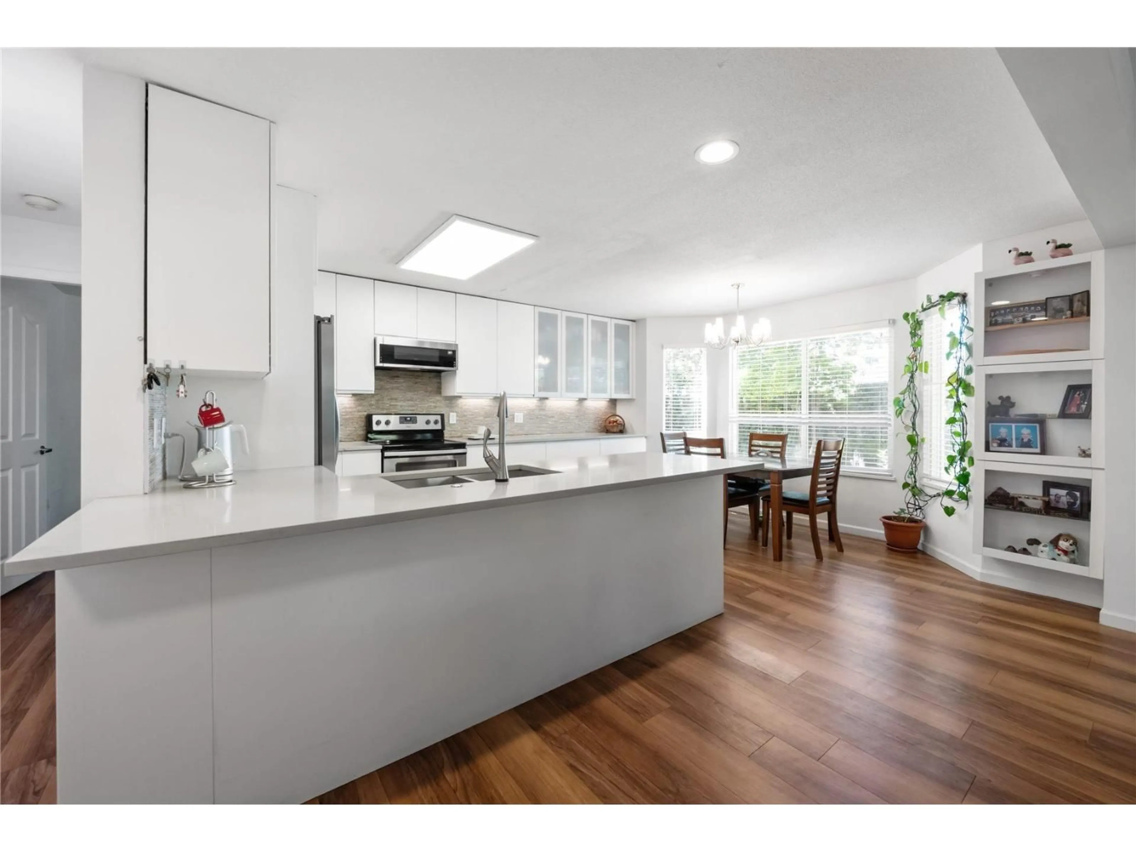 Open concept kitchen, unknown for 201 - 8972 FLEETWOOD WAY, Surrey British Columbia V3R0T5