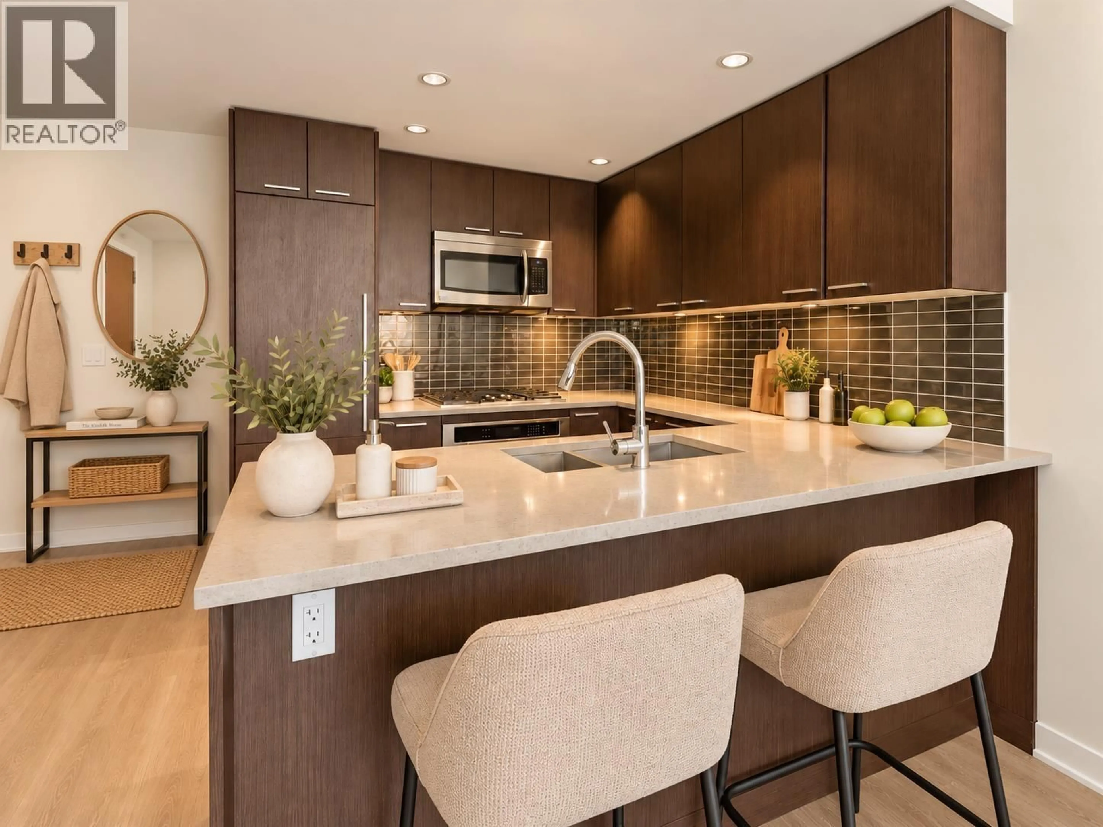 Contemporary kitchen, ceramic/tile floor for 2301 - 2975 ATLANTIC AVENUE, Coquitlam British Columbia V3B0C5