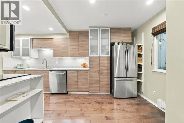 5 - 1240 FALCON DRIVE, Coquitlam 3