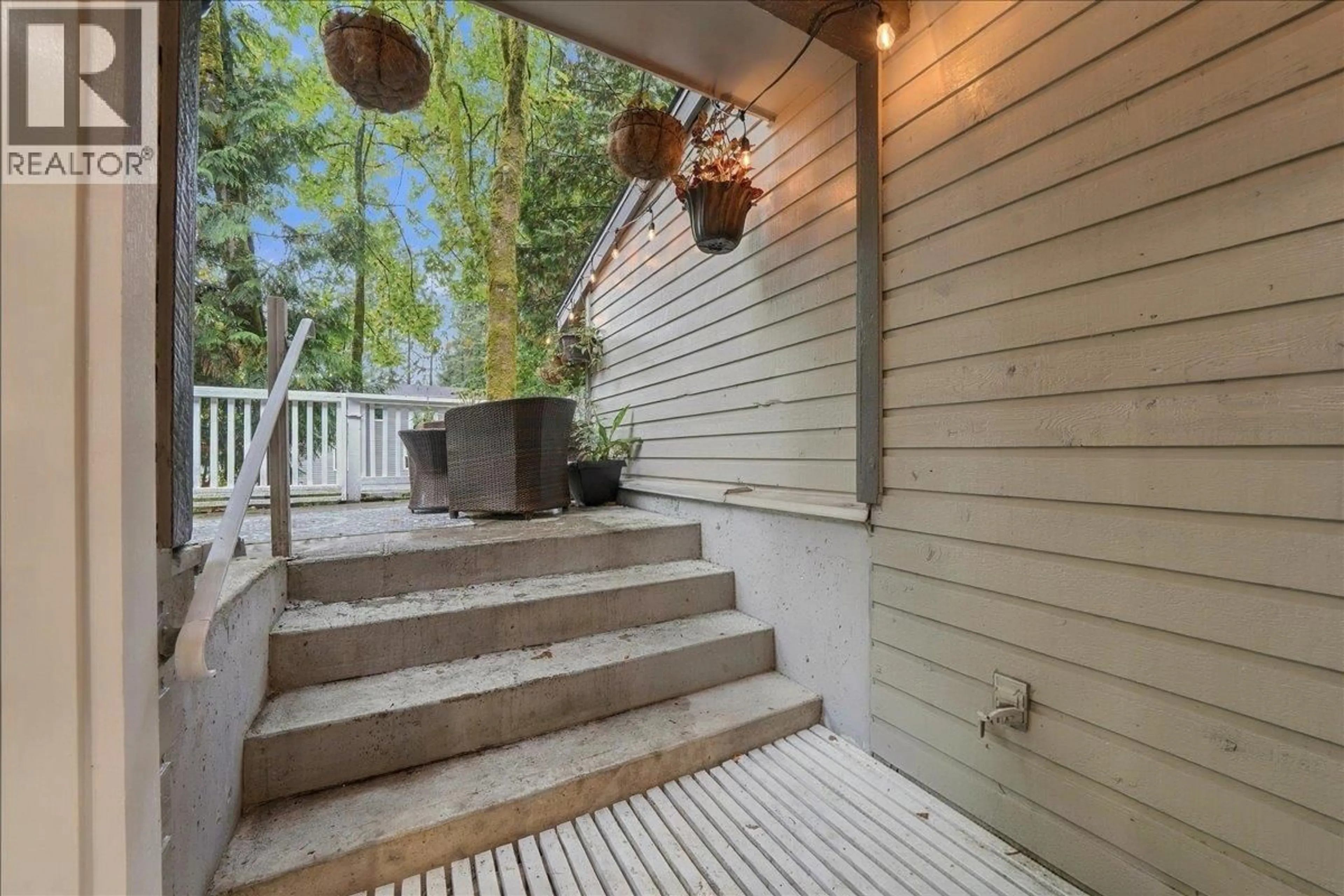 Patio, street for 5 - 1240 FALCON DRIVE, Coquitlam British Columbia V3E2B4