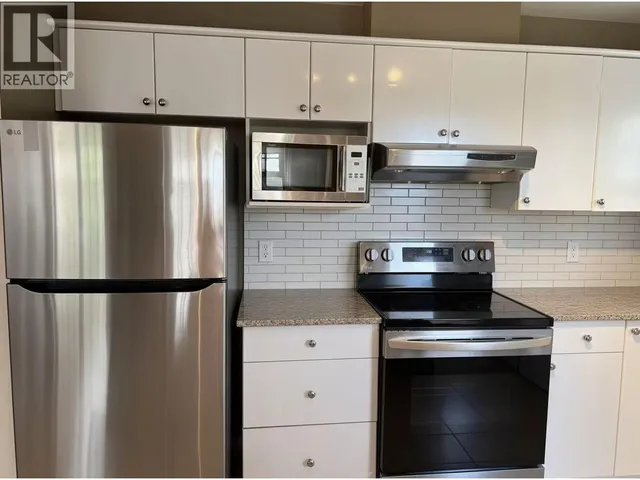305 - 3595 26TH AVENUE, Vancouver 5