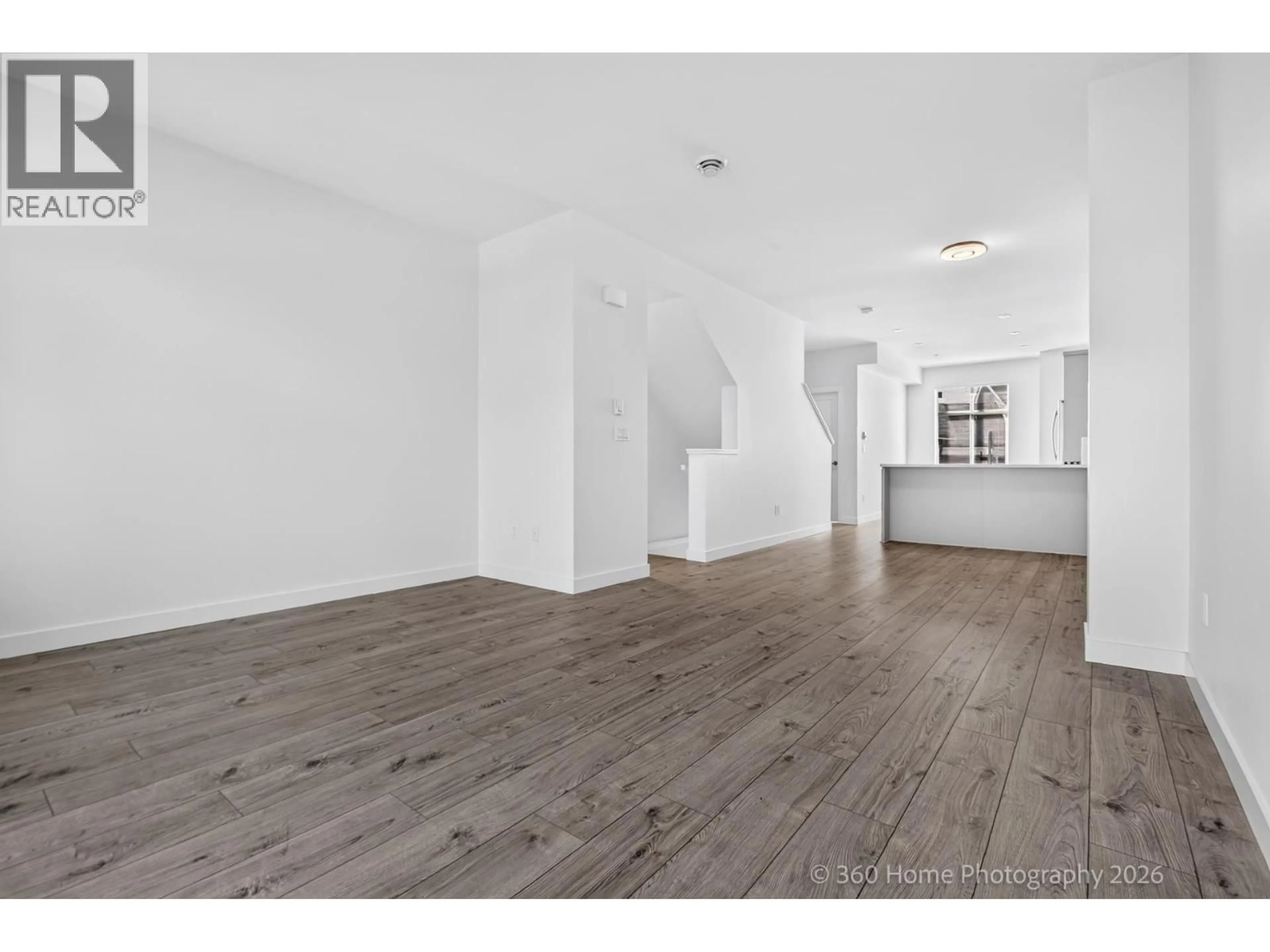A pic of a room for 122 - 3565 BAYCREST AVENUE, Coquitlam British Columbia V3B2W7