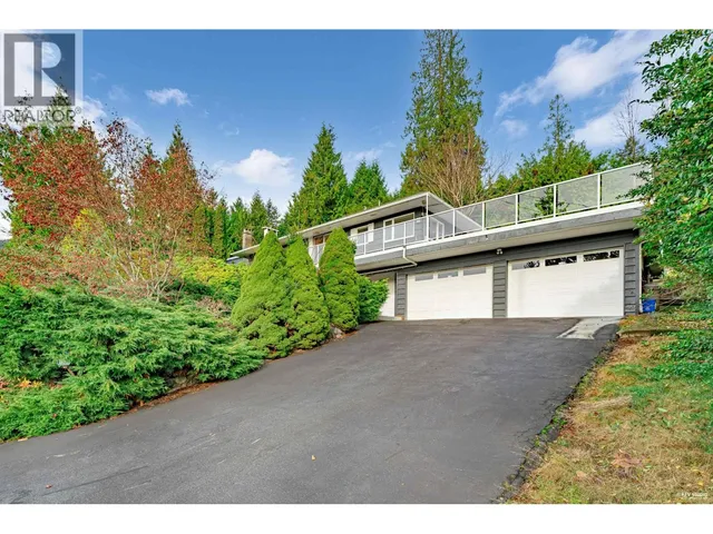 2615 SKILIFT PLACE, West Vancouver 2