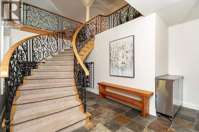 6469 MARINE DRIVE, Burnaby 3