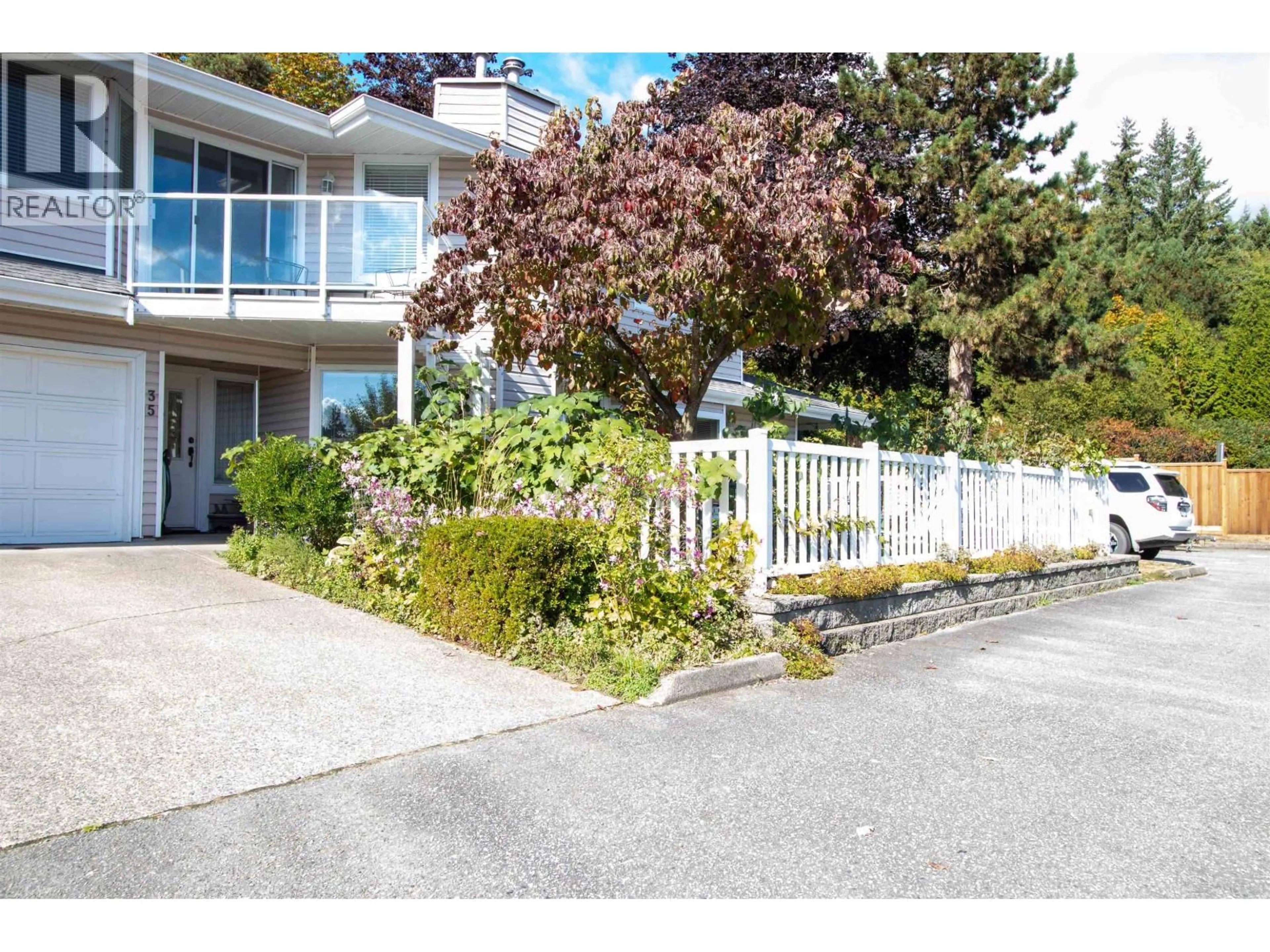Unknown for 35 - 1190 FALCON DRIVE, Coquitlam British Columbia V3E2M4