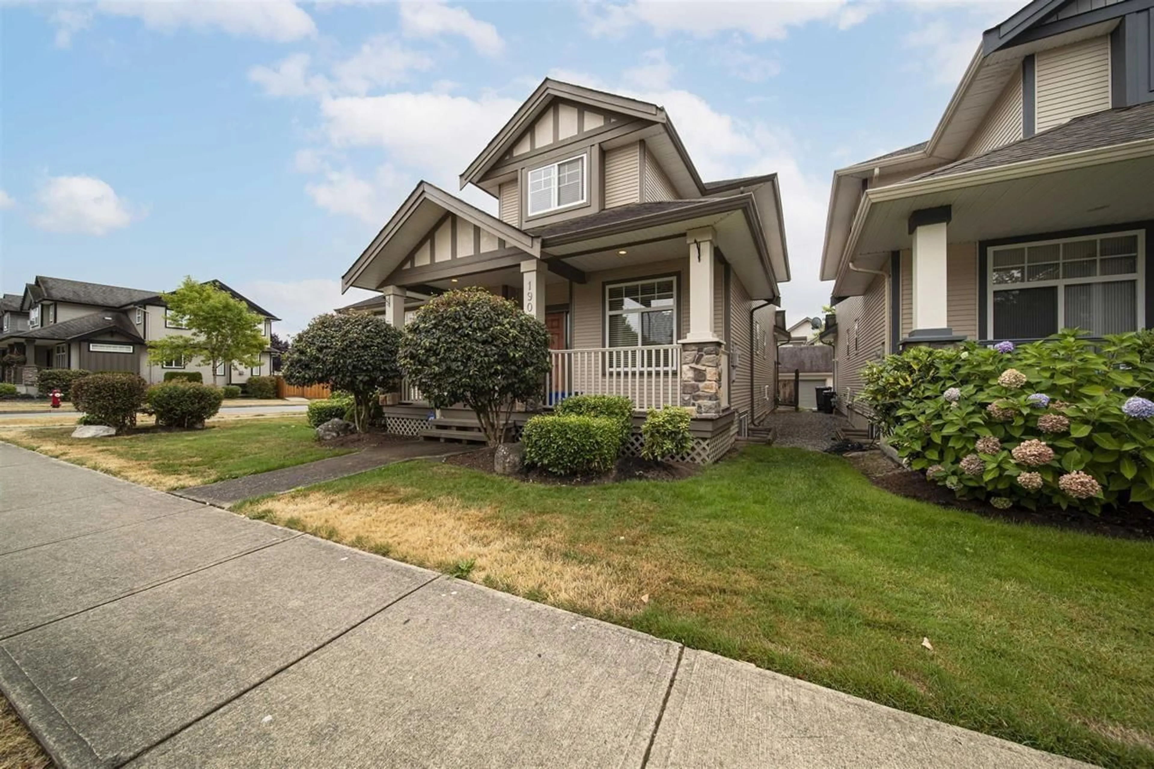 Home with vinyl exterior material, street for 19096 68A AVENUE, Surrey British Columbia V4N5P4
