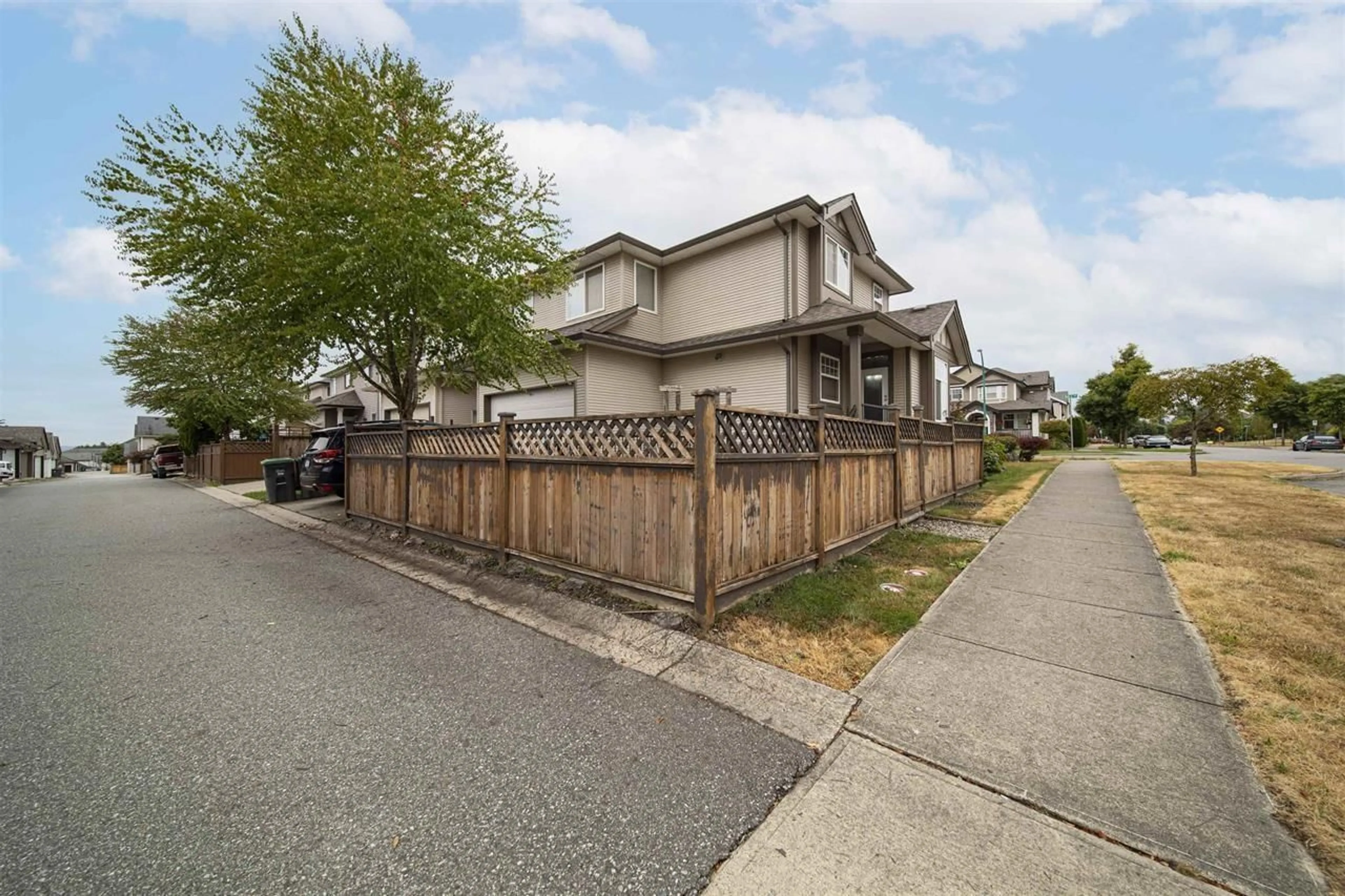 A pic from outside/outdoor area/front of a property/back of a property/a pic from drone, street for 19096 68A AVENUE, Surrey British Columbia V4N5P4
