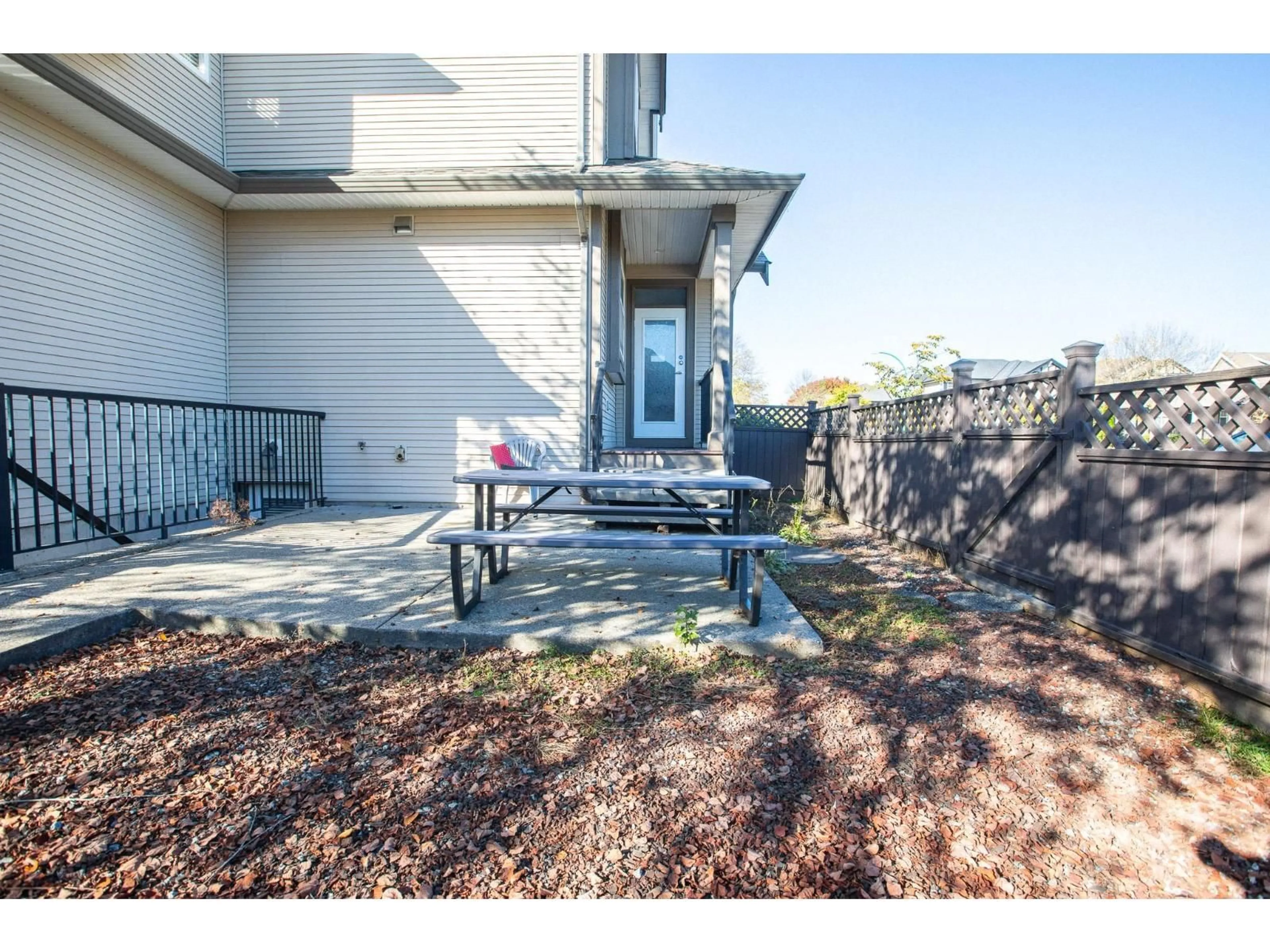 Unknown for 19096 68A AVENUE, Surrey British Columbia V4N5P4