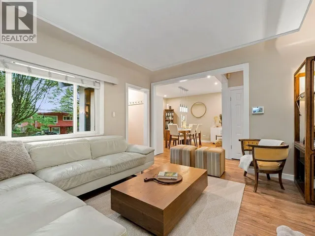 320 32ND AVENUE, Vancouver 2