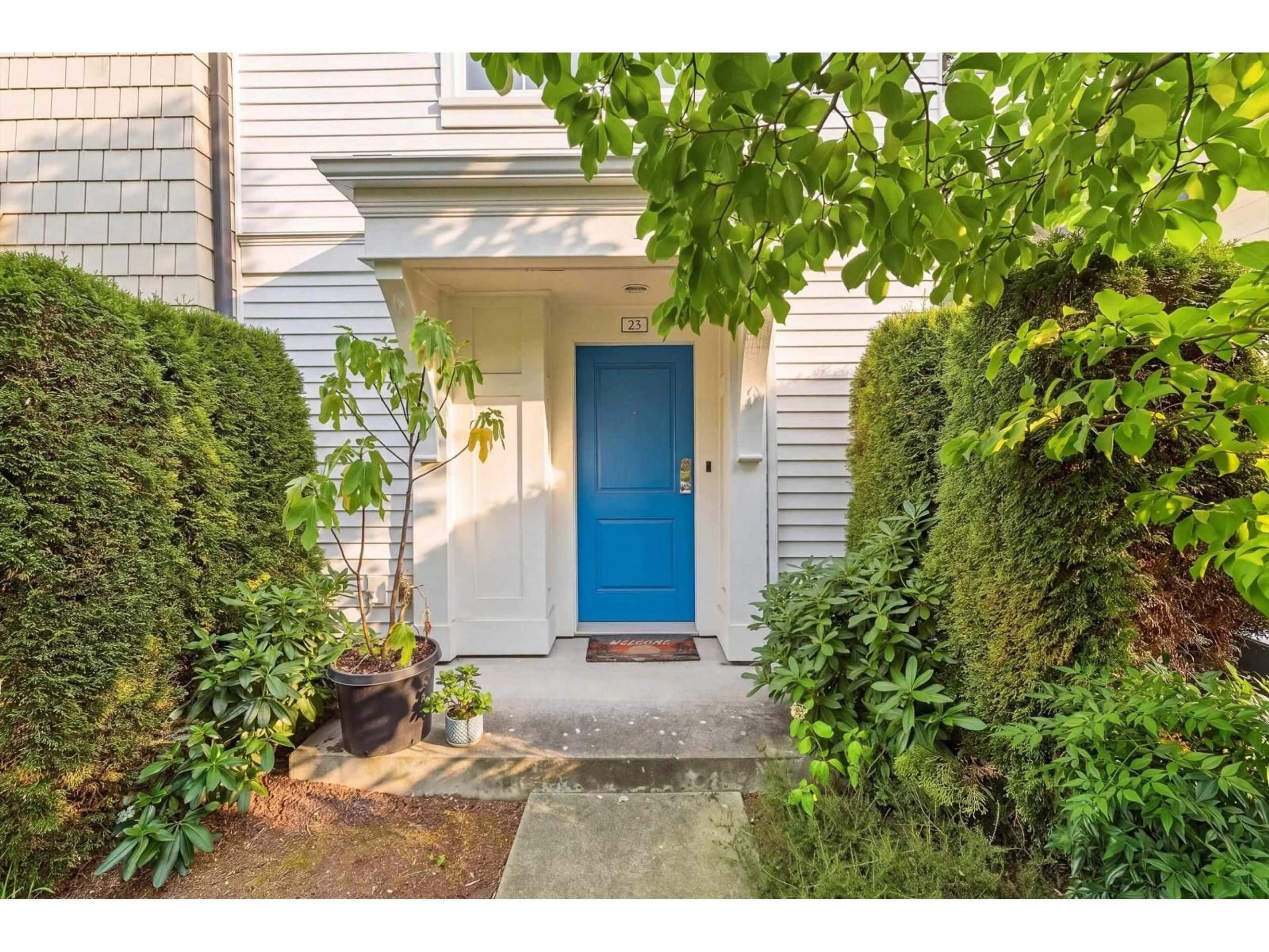 Indoor entryway for 23 - 8438 207A STREET, Langdale British Columbia V2Y0N8