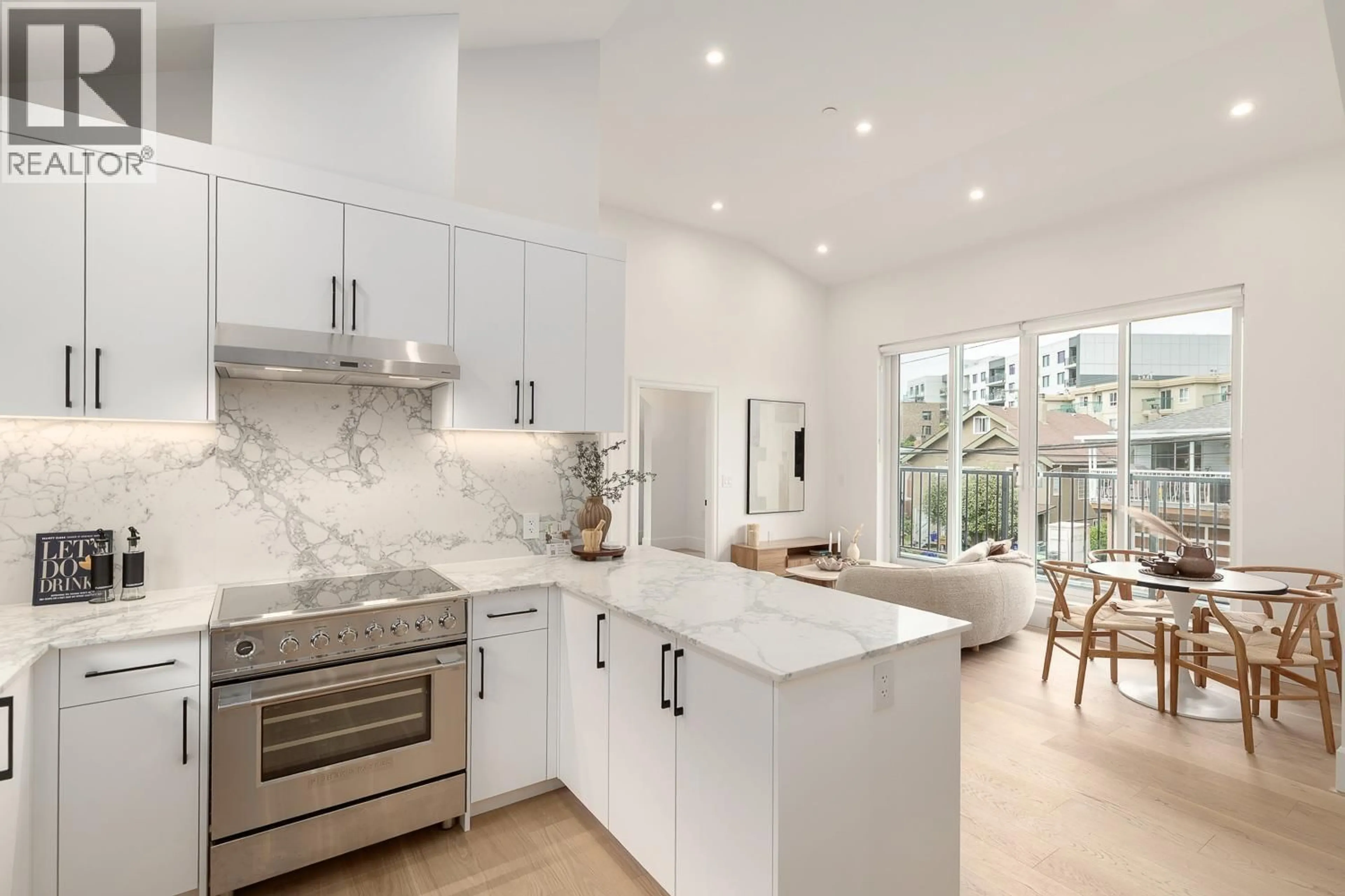 Contemporary kitchen, ceramic/tile floor for 849 19TH AVENUE, Vancouver British Columbia V5V1K6