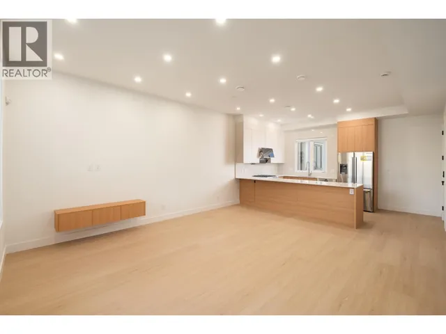 1 - 5300 CHETWYND AVENUE, Richmond 3