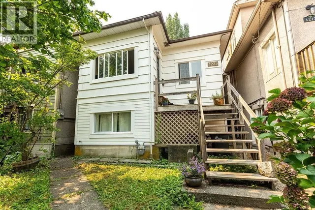 4225 JOHN STREET, Vancouver