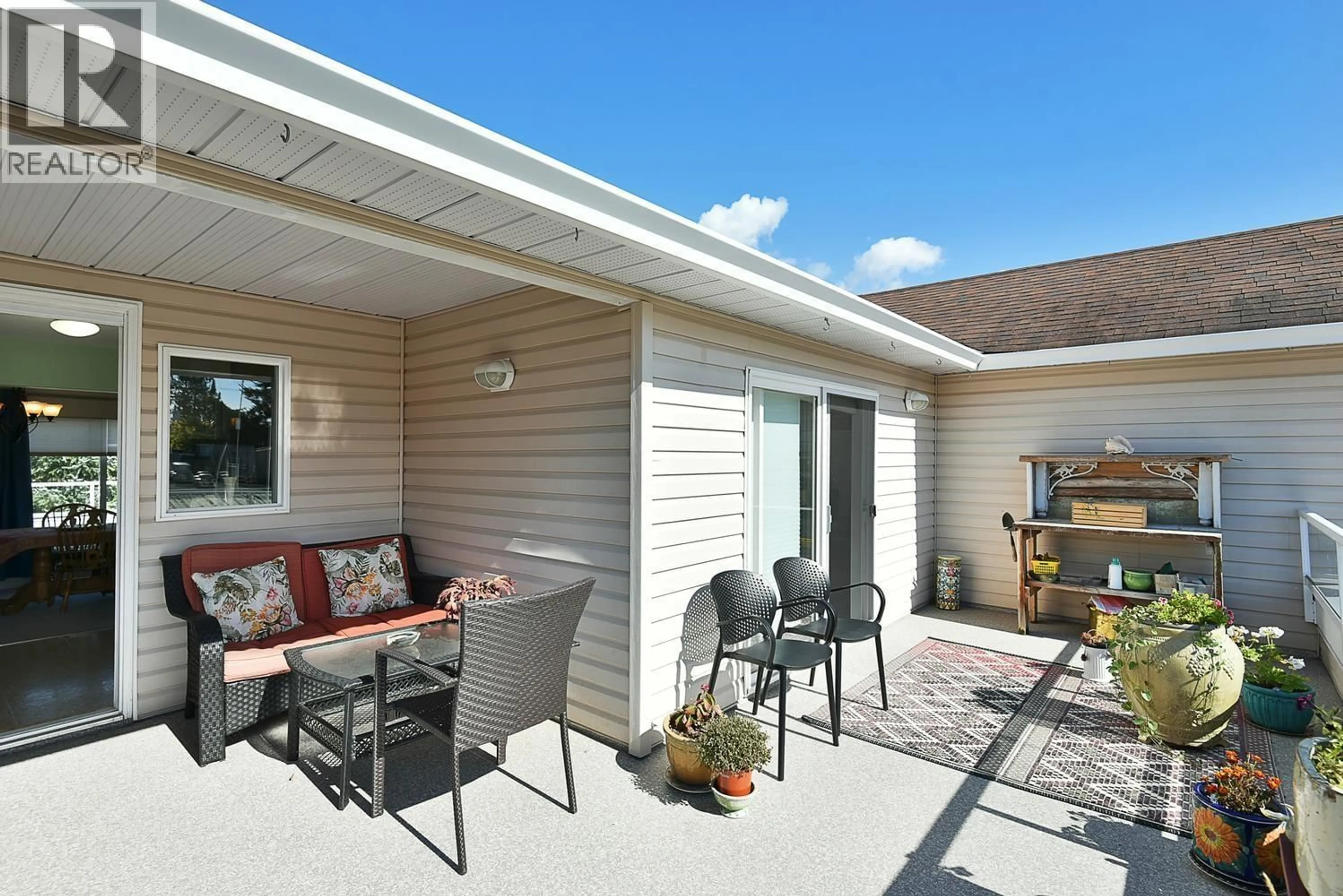 Patio, unknown for 24 - 5610 TRAIL AVENUE, Sechelt British Columbia V7Z0H8
