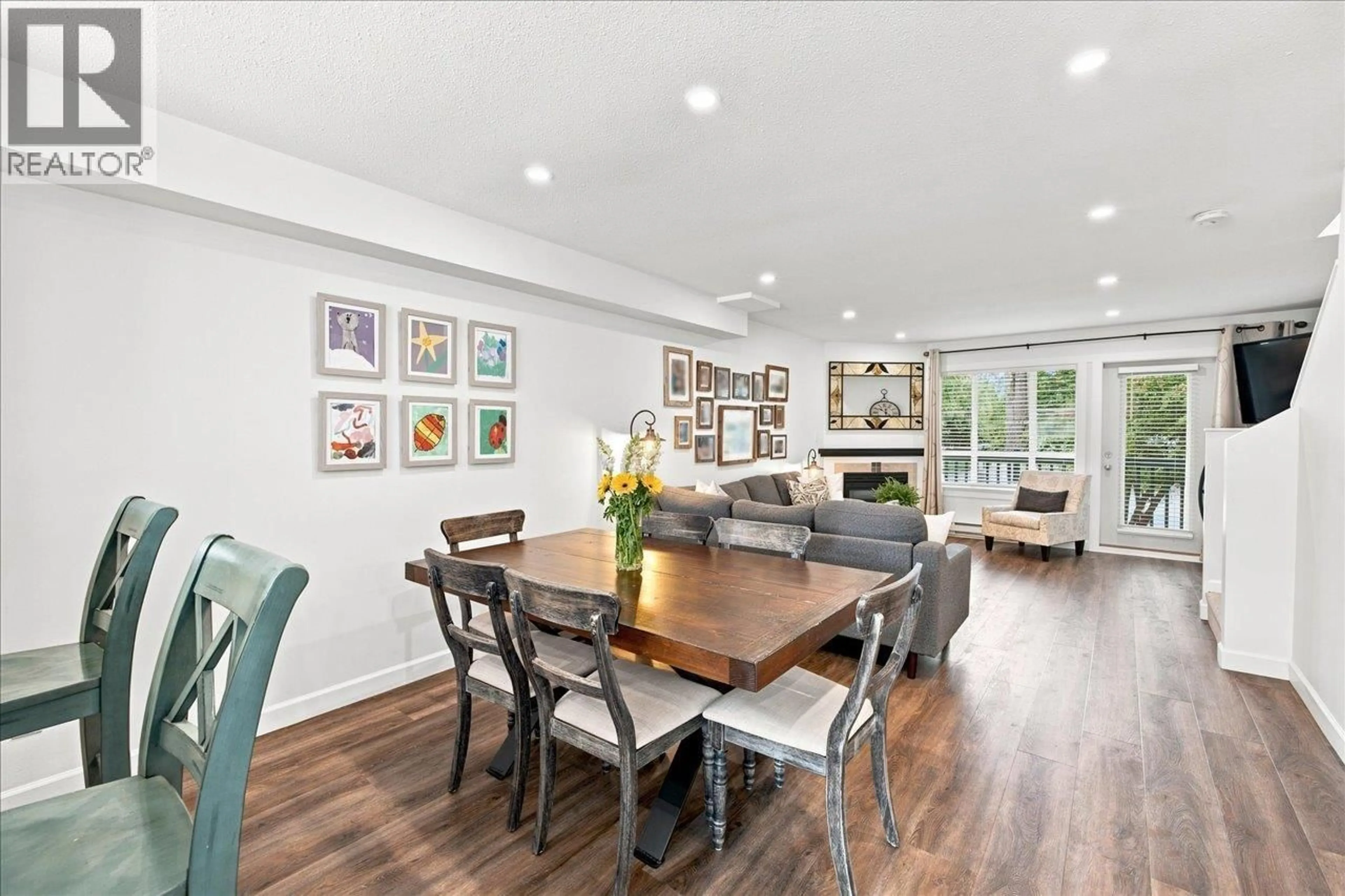 Dining room, wood/laminate floor for 29 - 4787 57 STREET, Delta British Columbia V4K4C7