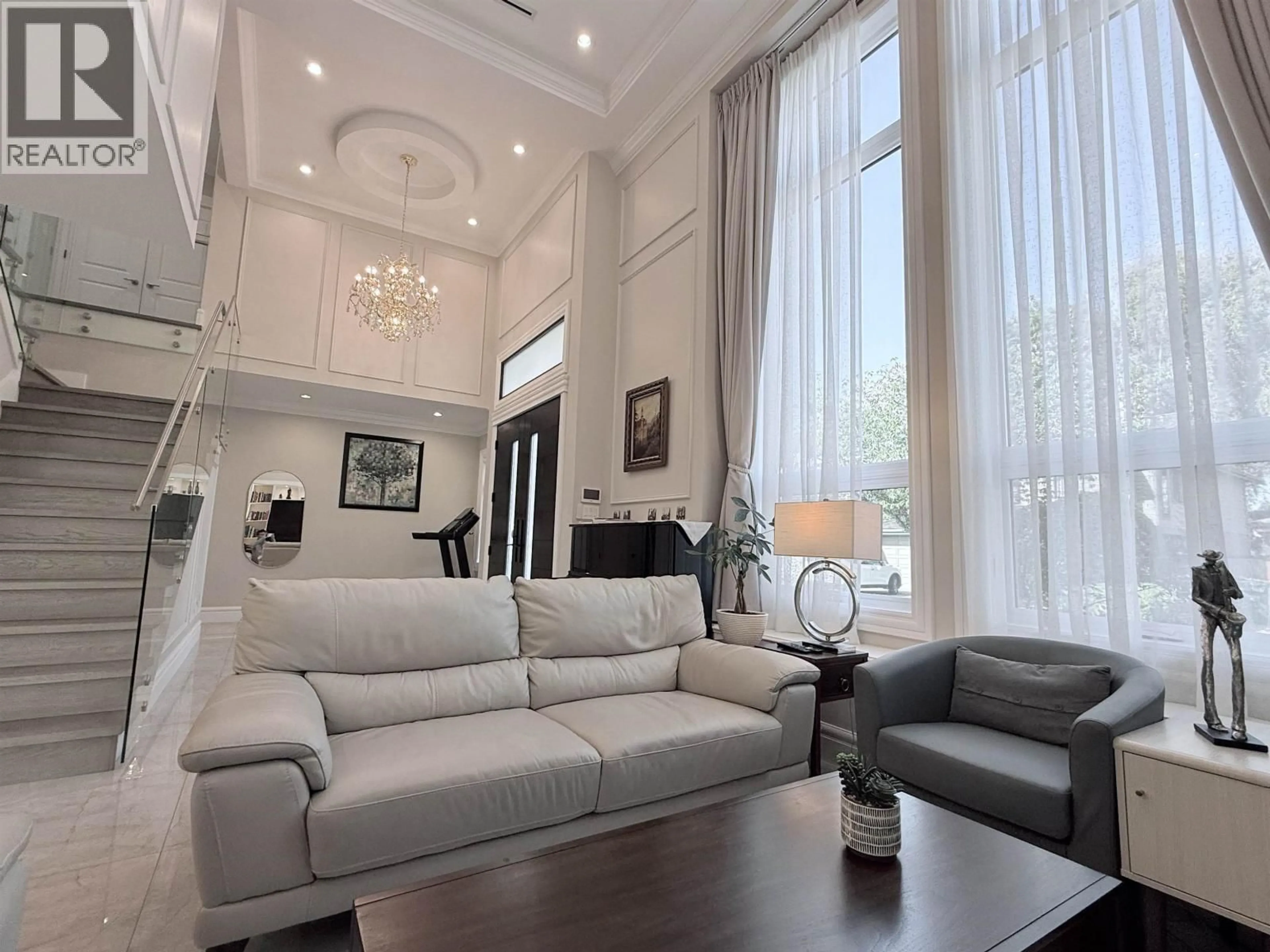 Living room with furniture, unknown for 6700 SHAWNIGAN PLACE, Richmond British Columbia V7E4W9