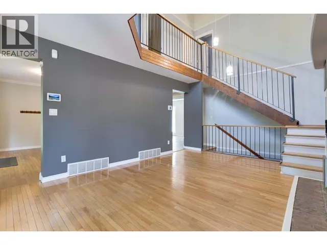 5920 RIVERDALE CRESCENT, Prince George 5