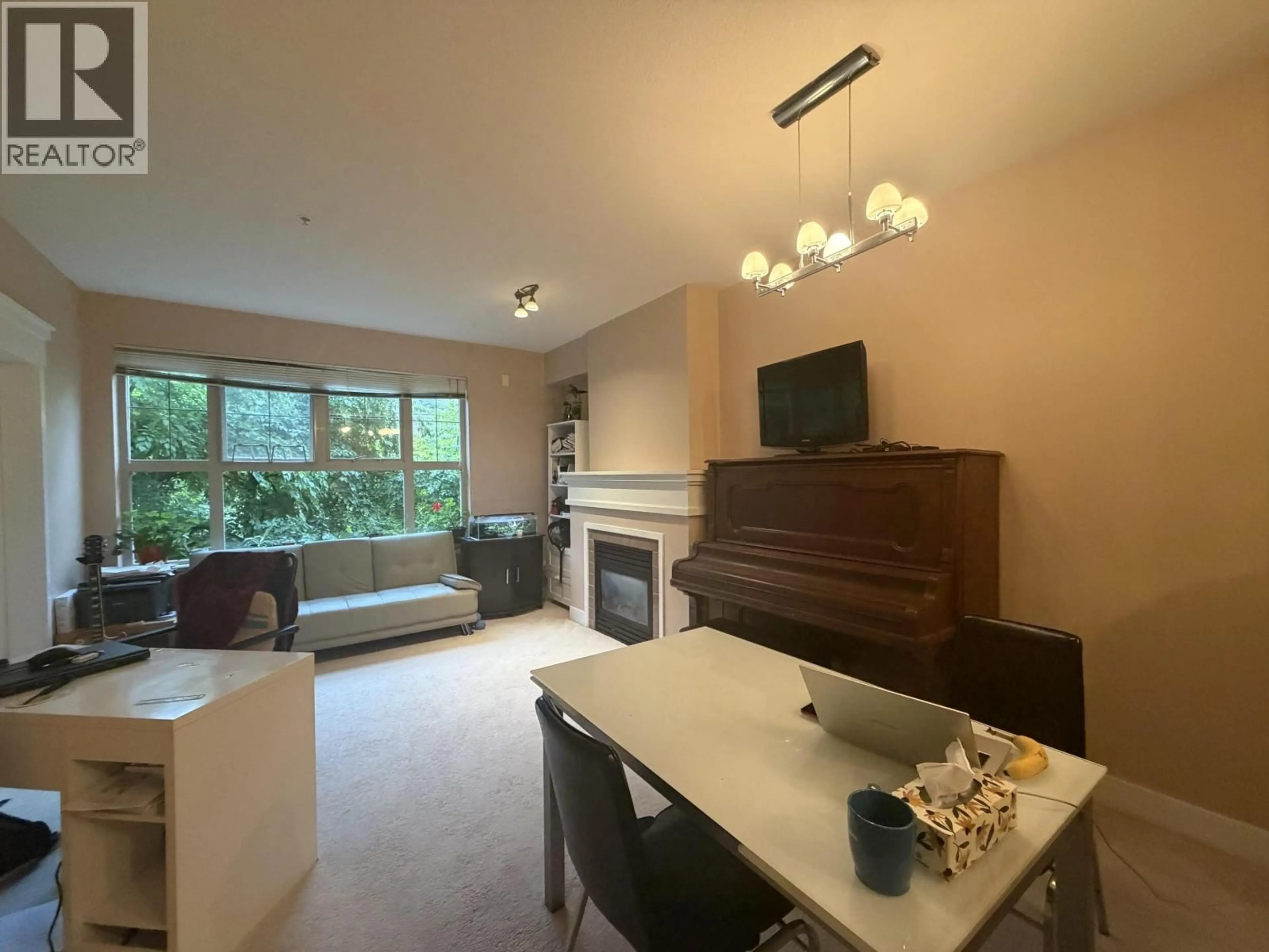 Living room with furniture, unknown for 1208 - 4655 VALLEY DRIVE, Vancouver British Columbia V6J5L6