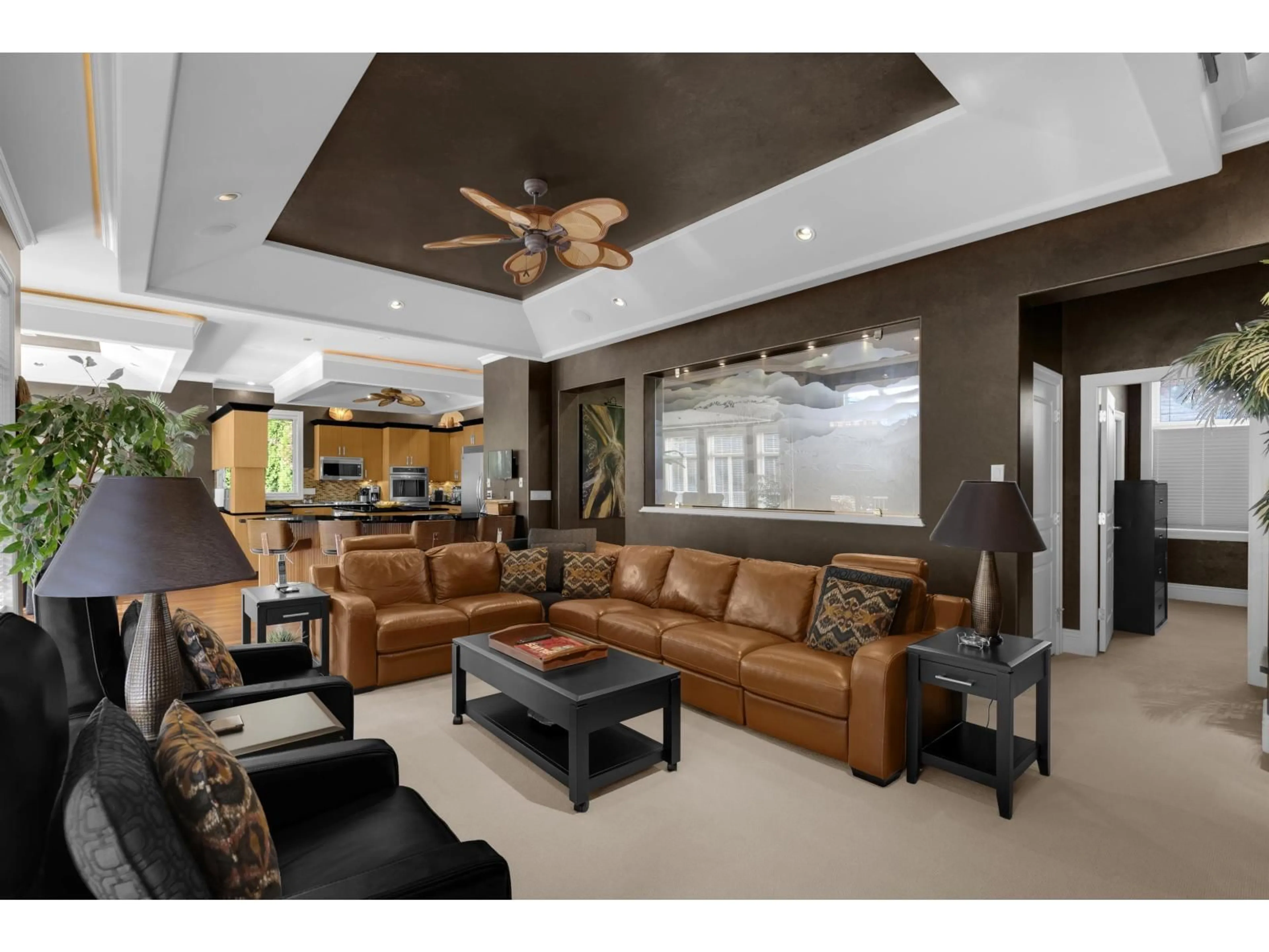Living room with furniture, unknown for 15972 37 AVENUE, Surrey British Columbia V3Z0P1