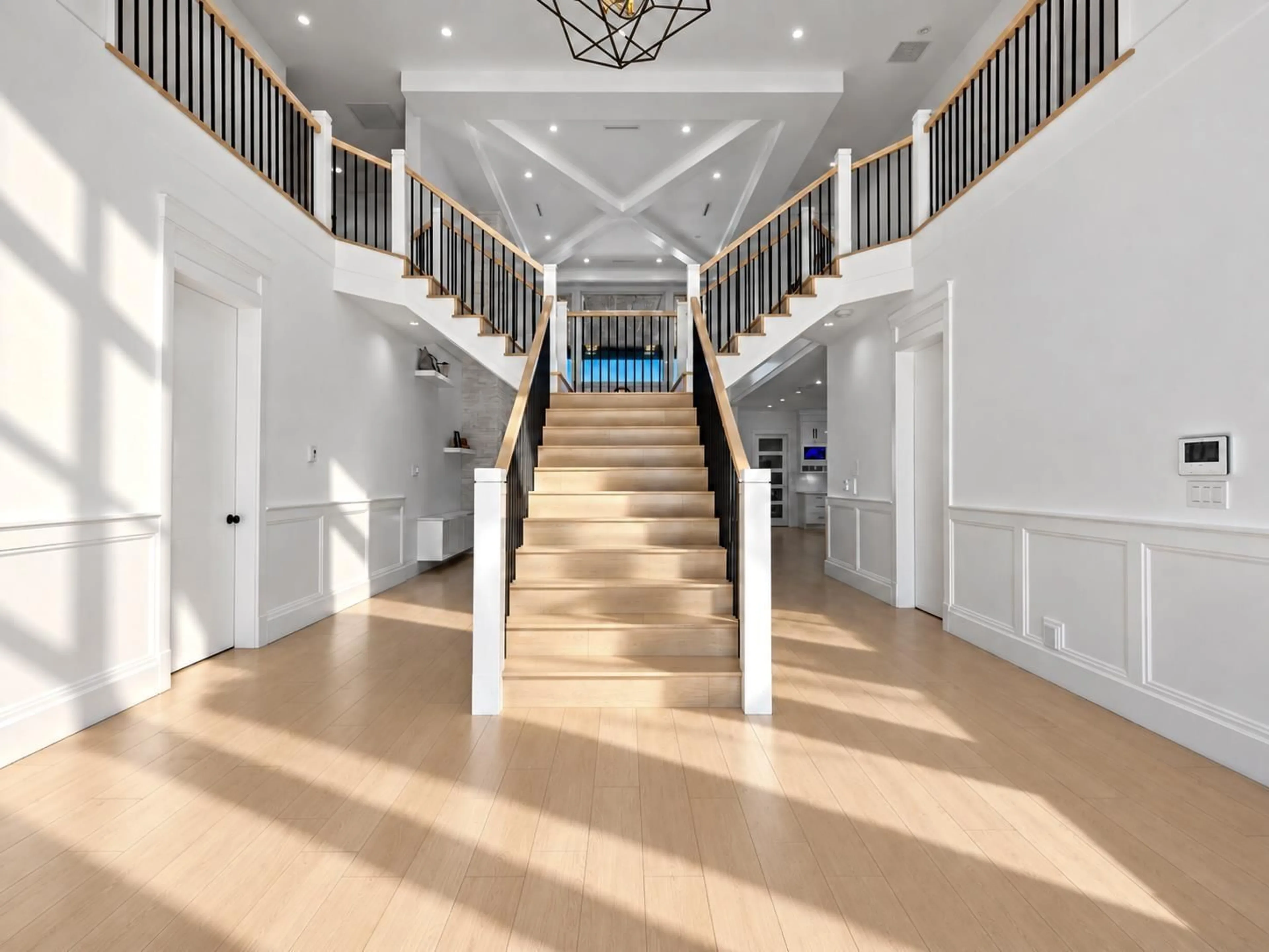 Indoor foyer for 23697 OLD YALE ROAD, Langley British Columbia V2Z2K4