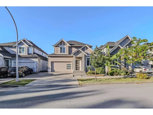 14215 61B AVENUE, Surrey 2