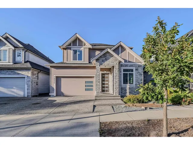 14215 61B AVENUE, Surrey 4