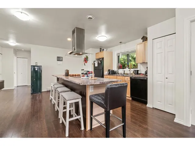 8792 BELLEVUE DRIVE, Chilliwack 3