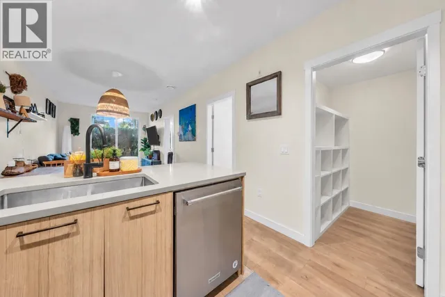 113 - 707 COMO LAKE AVENUE, Coquitlam 3