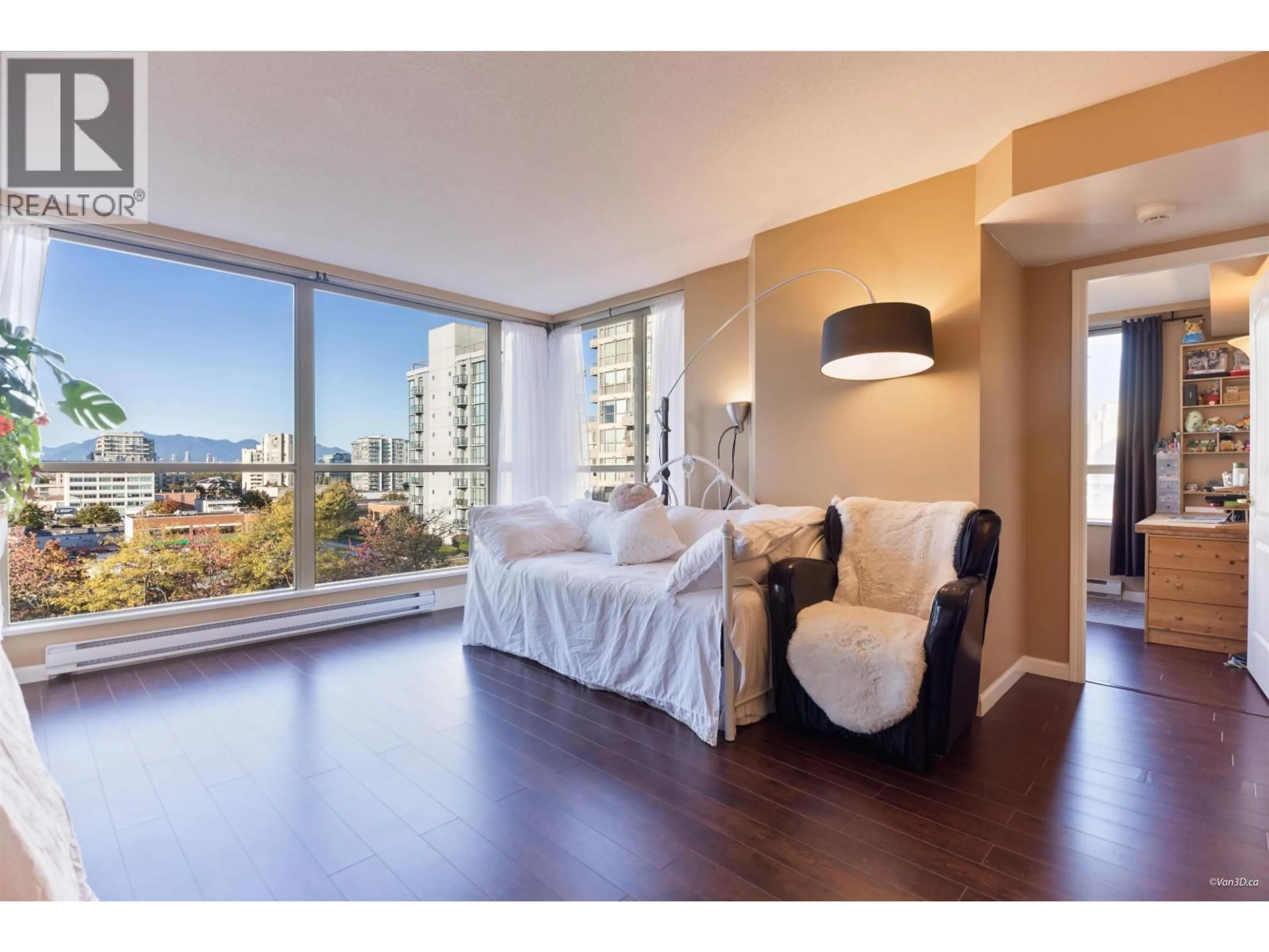 A pic of a room for 801 - 8171 SABA ROAD, Richmond British Columbia V6Y4B3