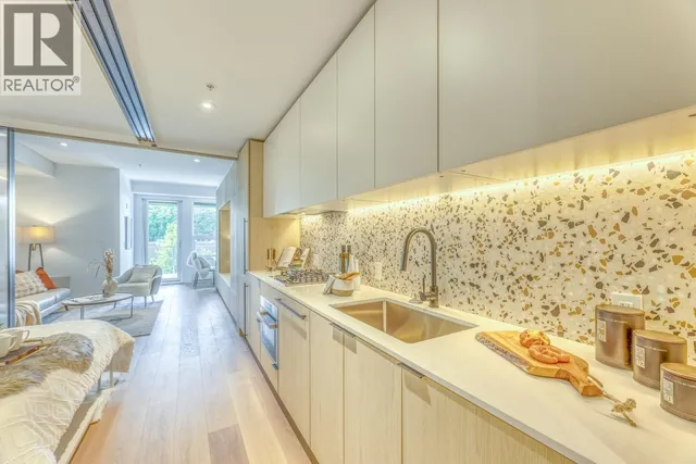 512 - 2471 ST. GEORGE STREET, Vancouver 5