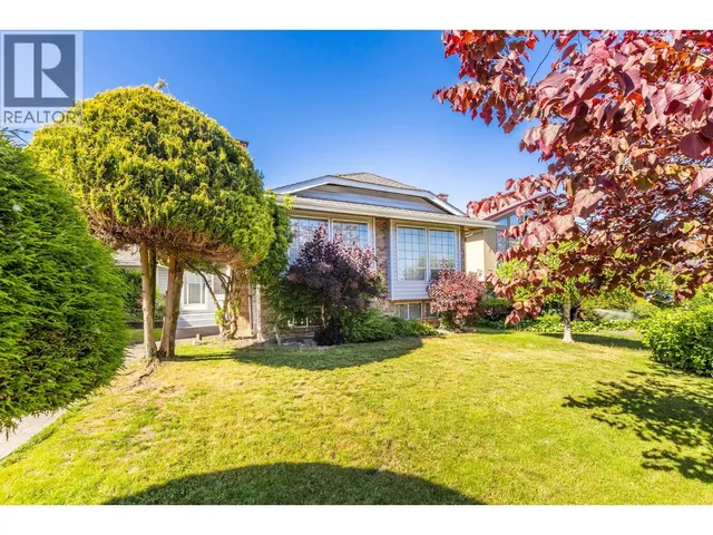 431 GLENBROOK DRIVE, New Westminster 3