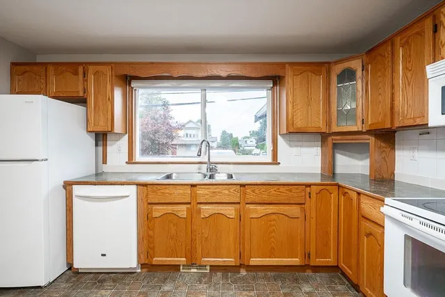 46382 STEVENSON ROAD, Chilliwack 5