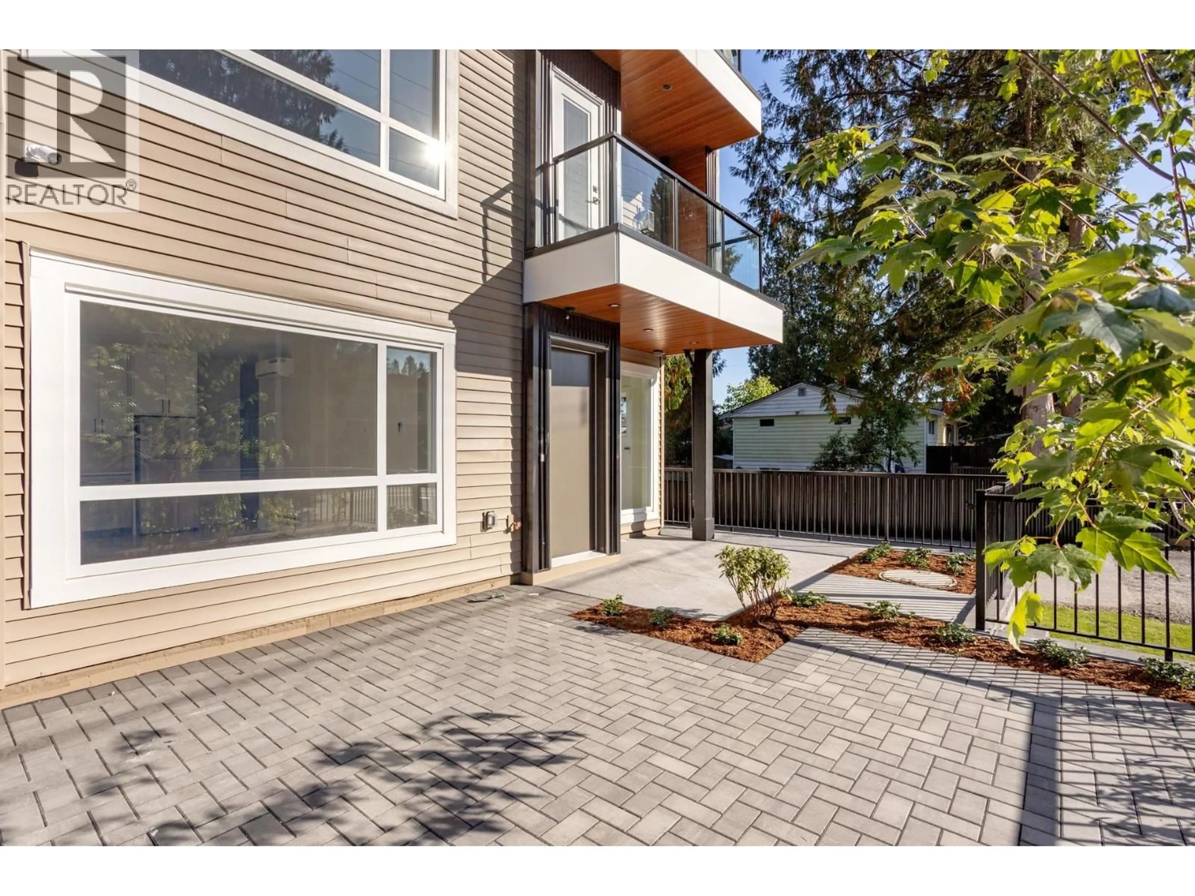 Unknown for 101 - 3532 HASTINGS STREET, Port Coquitlam British Columbia V3E0A6