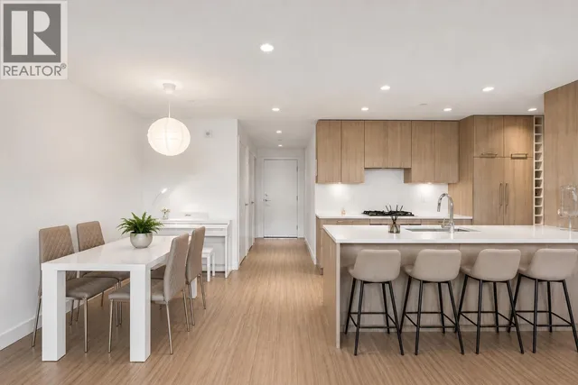 203 - 747 3RD STREET, North Vancouver 5