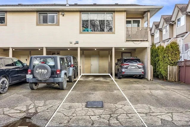 4 - 19690 56 AVENUE, Langley 4