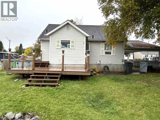 1880 JUNIPER STREET, Prince George 4