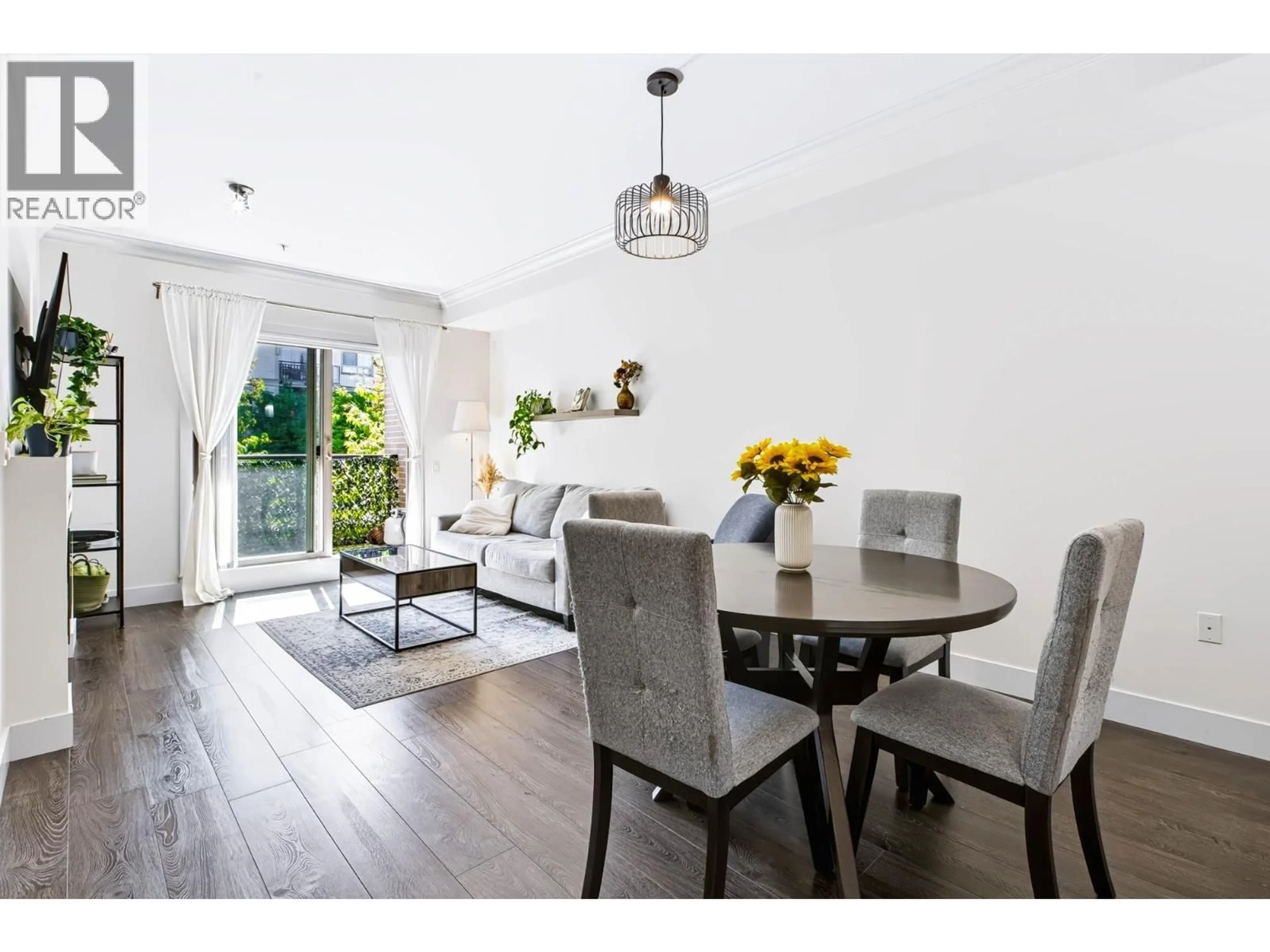 Dining room, wood/laminate floor for 210 - 2349 WELCHER AVENUE, Port Coquitlam British Columbia V3C1X6