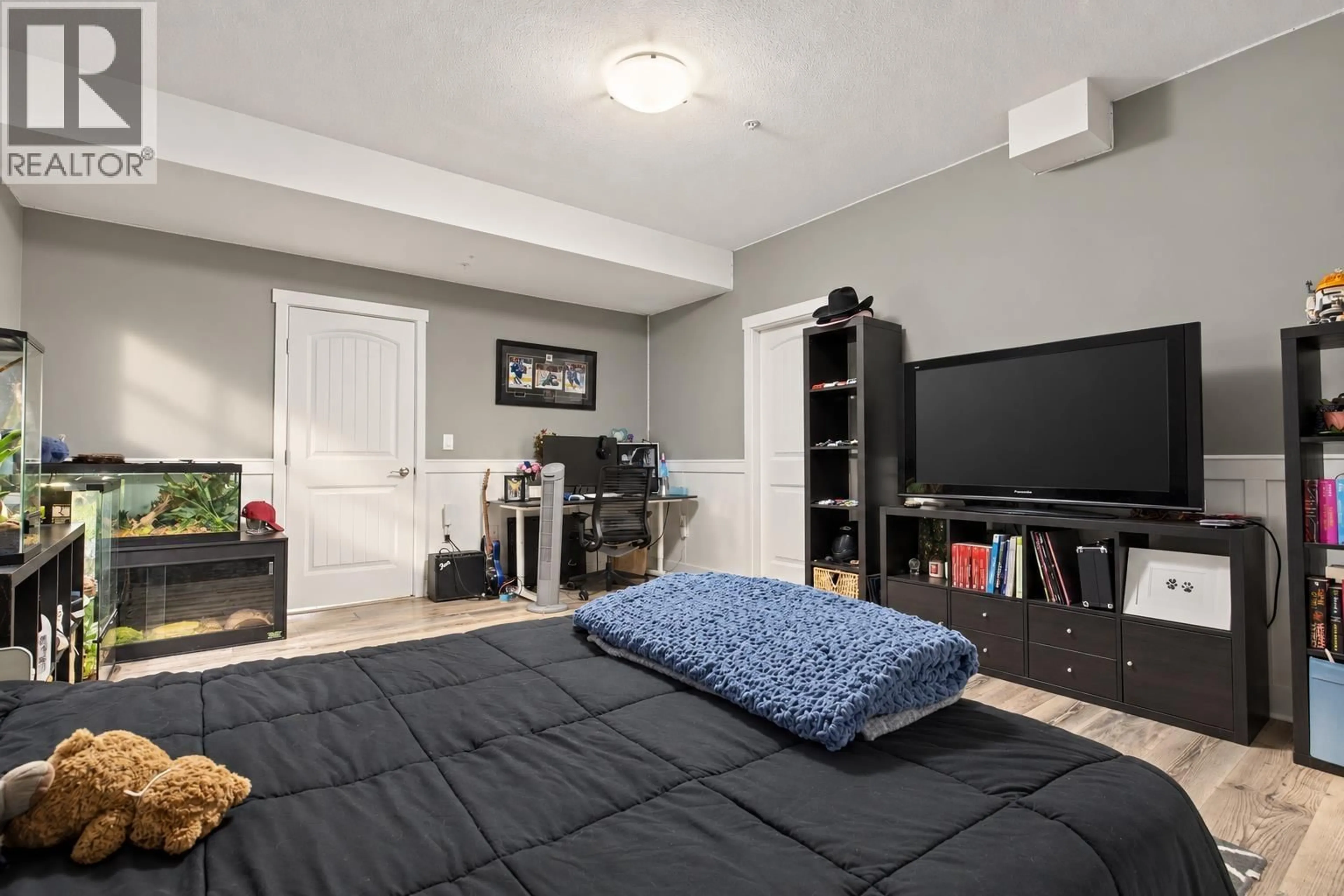 A pic of a room for 25 - 11160 234A STREET, Maple Ridge British Columbia V2W0B8